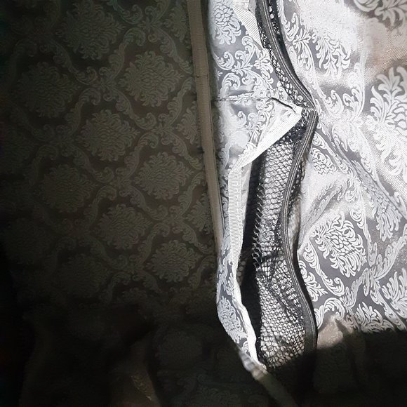 Mary Kay Large Consultant Product Bag with Instructional DVD - Picture 4 of 6